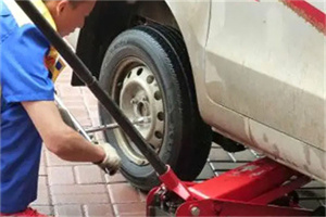 德宏附近拖车24小时服务热线电话